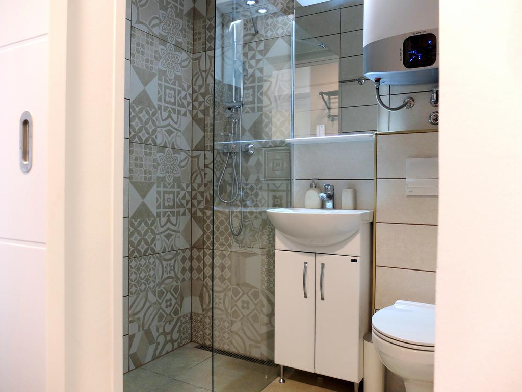 Apartment Center Flat